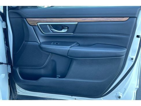 Certified 2022 Honda CR-V Touring image 21