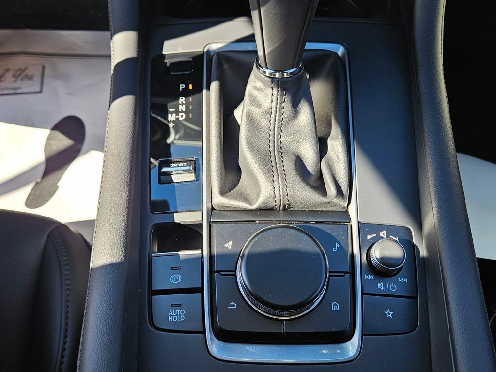 New 2026 MAZDA MAZDA3 s FWD image 18