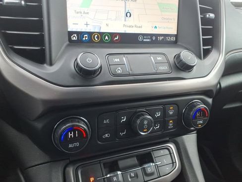 Used 2021 GMC Acadia AT4 w/ Technology Package image 17