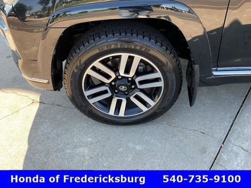 Used 2018 Toyota 4Runner Limited AWD/4WD image 9