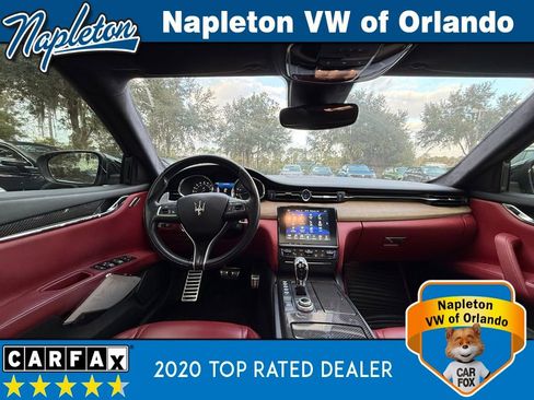 Used 2017 Maserati Quattroporte GTS GranSport image 24