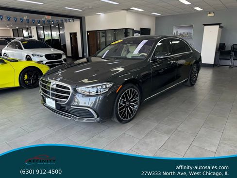 Used 2022 Mercedes-Benz S 580 4MATIC Sedan image 1