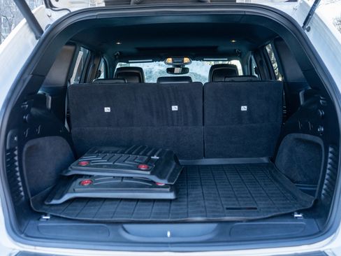 Used 2021 Jeep Grand Cherokee Limited w/ Trailer Tow Group IV image 9