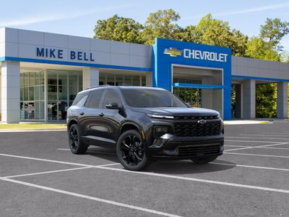 New 2027 Chevrolet Traverse RS w/ LPO, Floor Liner Package