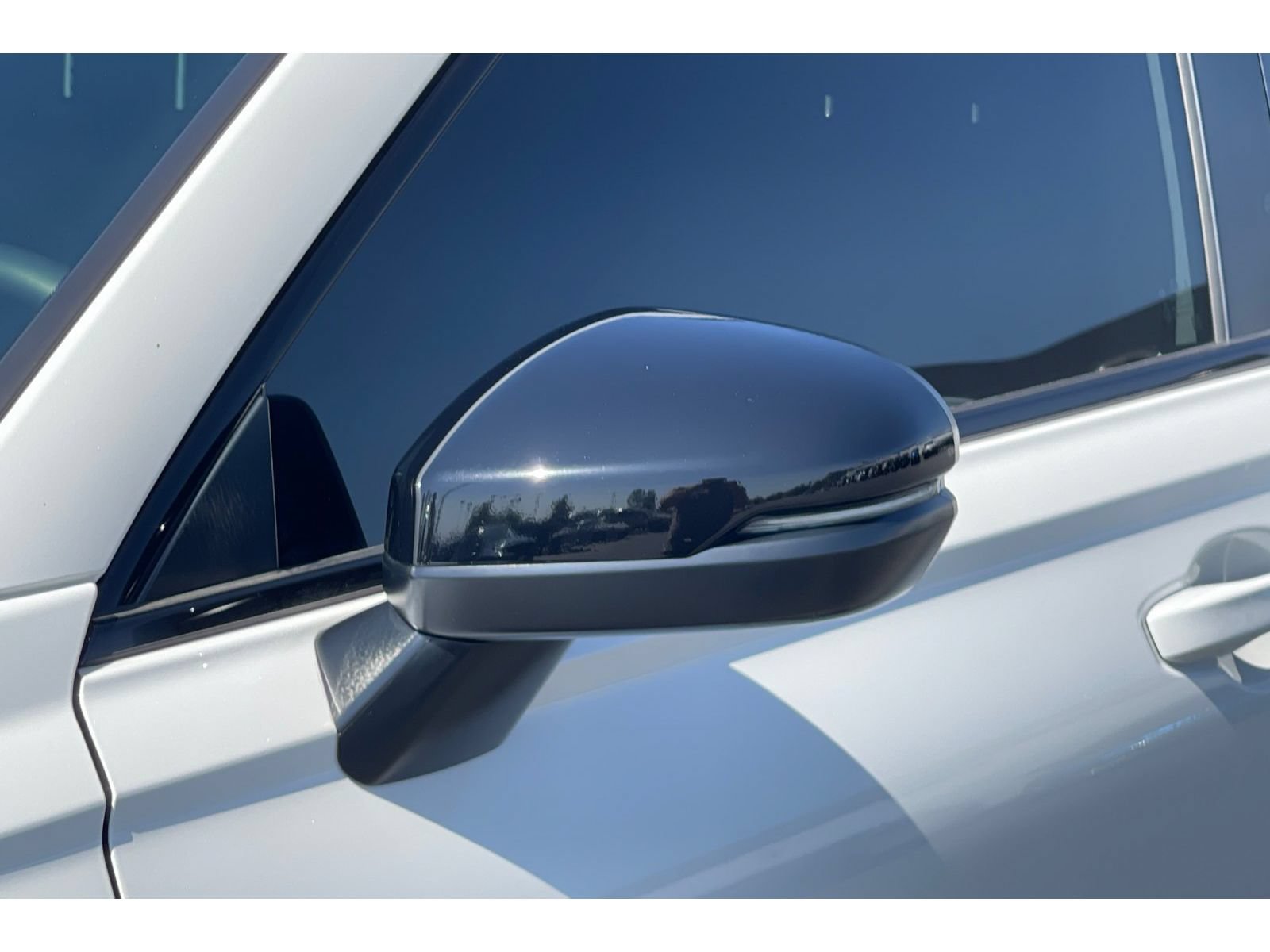 Used 2026 Honda CR-V Sport Touring image 11