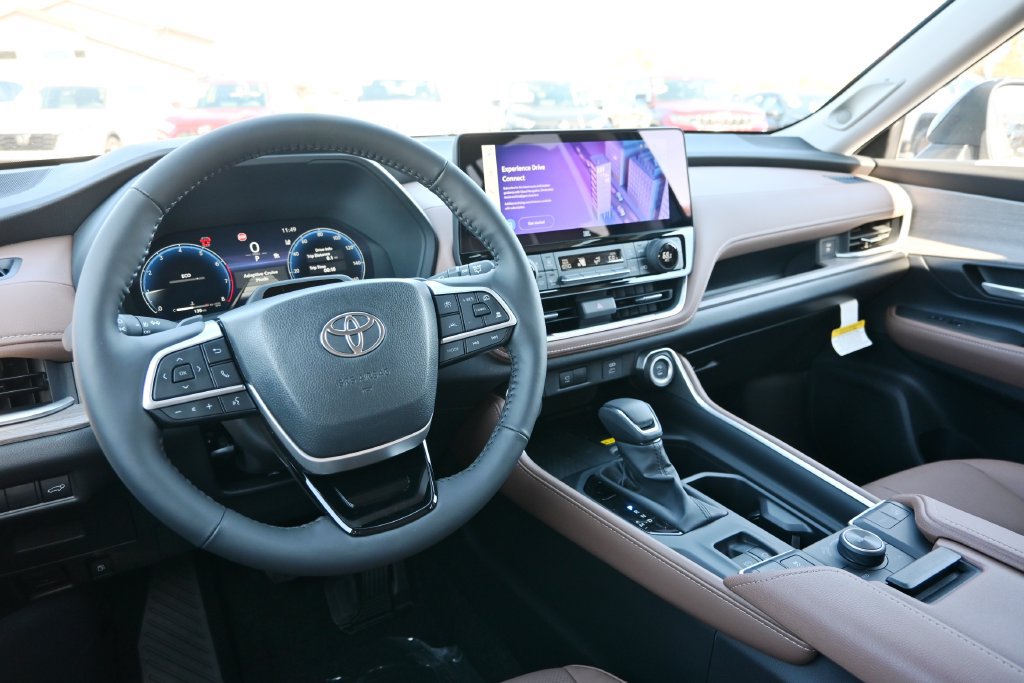New 2026 Toyota Grand Highlander AWD image 25