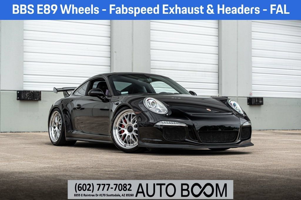 Used 2014 Porsche 911 GT3 RWD image 1