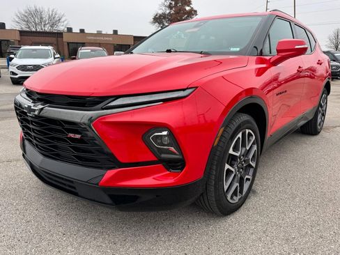 Used 2023 Chevrolet Blazer RS w/ Enhanced Convenience Package image 8