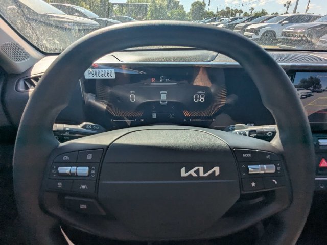 New 2027 Kia K4 FWD image 25