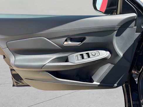 New 2026 Nissan Sentra SV w/ SV Convenience Package FWD image 9