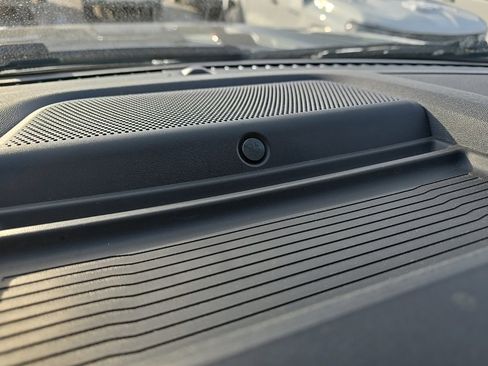 Used 2025 Ford F350 Lariat w/ Lariat Ultimate Package image 27