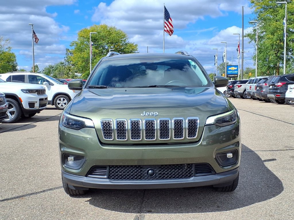 Used 2020 Jeep Cherokee Latitude Lux w/ Trailer Tow Group AWD/4WD image 2