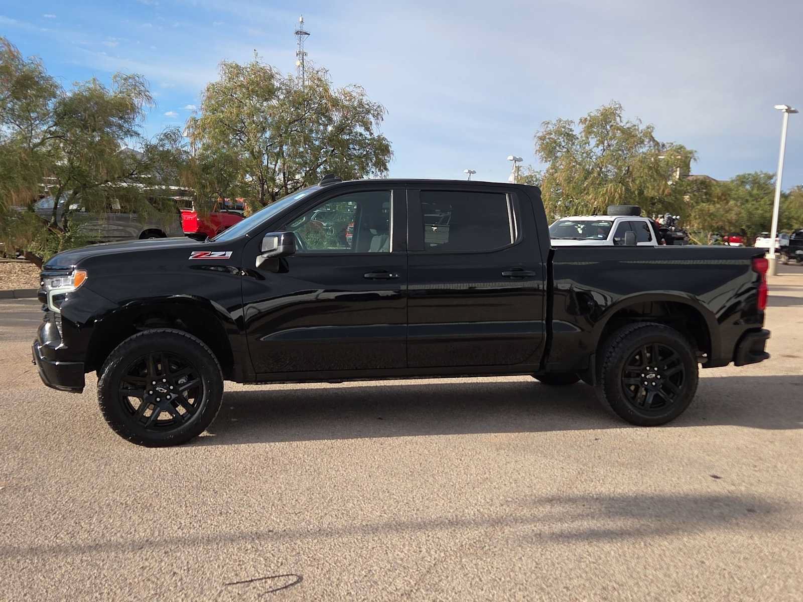 Used 2024 Chevrolet Silverado 1500 RST w/ Convenience Package II AWD/4WD image 5