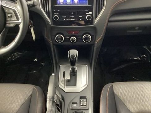 Used 2023 Subaru Crosstrek 2.0i Premium AWD/4WD image 17