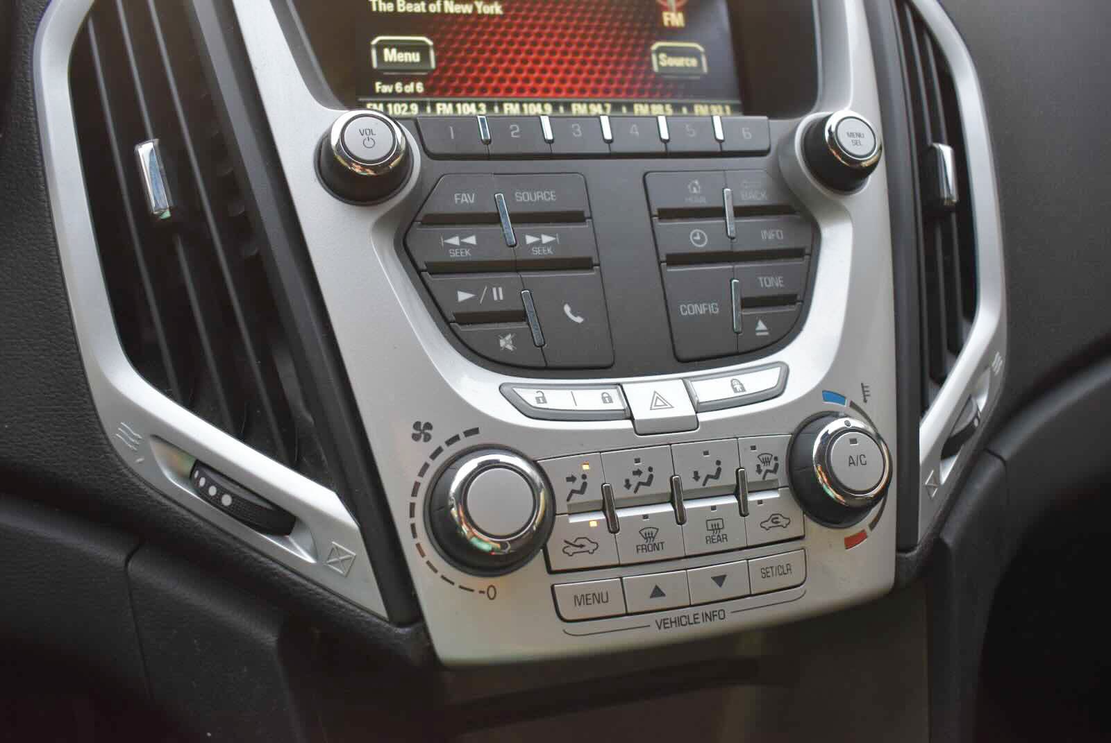 Used 2015 GMC Terrain SLE w/ LPO, Protection Package FWD image 24