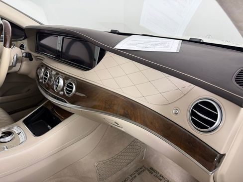Used 2014 Mercedes-Benz S 550 Sedan image 13