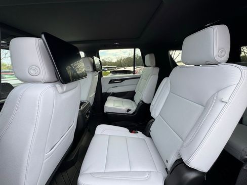 New 2026 Chevrolet Tahoe Premier image 20