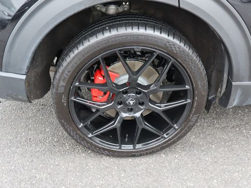 Used 2025 Ford Explorer ST image 41