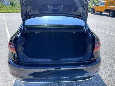 Used 2019 Volkswagen Jetta SE FWD image 9