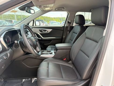 Used 2024 Chevrolet Blazer LT w/ LPO, Floor Liner Package FWD image 10