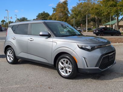 Certified 2023 Kia Soul LX w/ Option Group 015