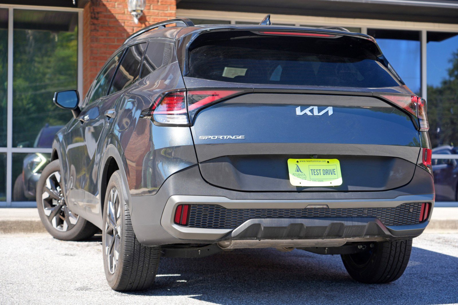 Used 2023 Kia Sportage X-Line w/ X-Line Premium Package AWD/4WD image 5