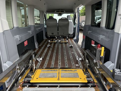 Used 2015 Ford Transit 350 XL RWD image 20