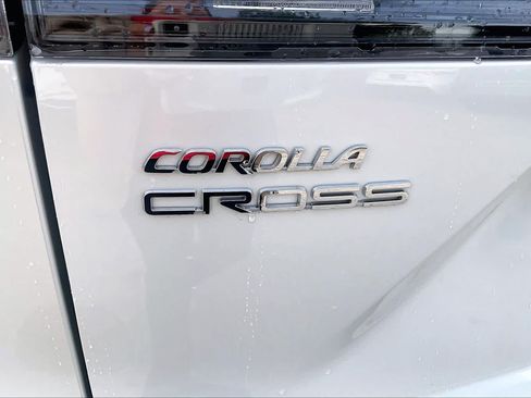 Used 2026 Toyota Corolla Cross L FWD image 30