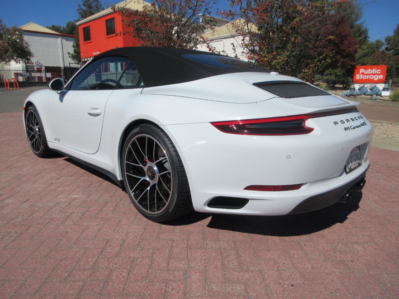 Used 2018 Porsche 911 Carrera GTS Cabriolet image 93
