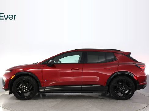 Used 2024 Chevrolet Equinox EV RS FWD image 15