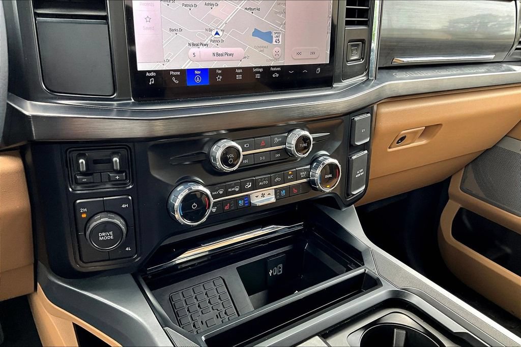 Used 2026 Ford F250 Lariat AWD/4WD image 25