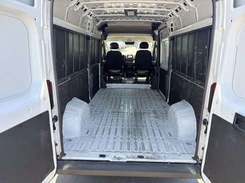 Used 2025 RAM ProMaster 3500 w/ Convenience Group FWD image 18