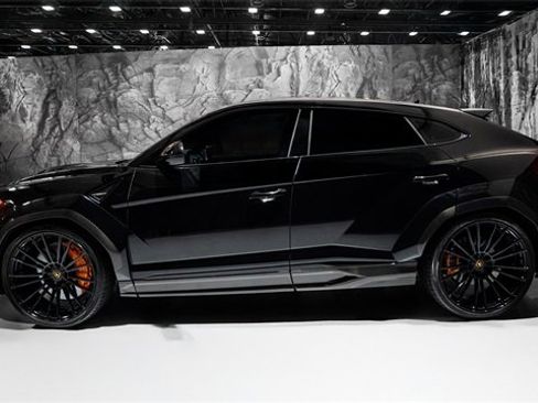 Used 2021 Lamborghini Urus image 23