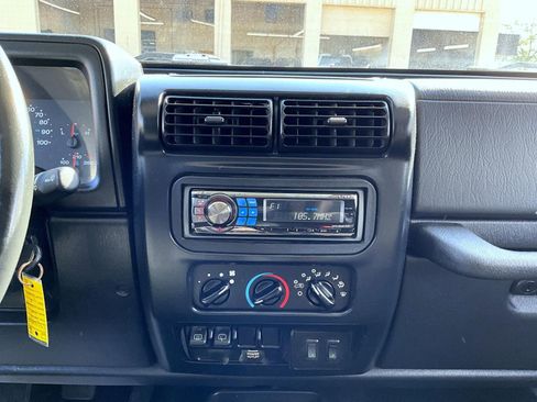 Used 2006 Jeep Wrangler X w/ Tire & Wheel Group (Ecco) image 14