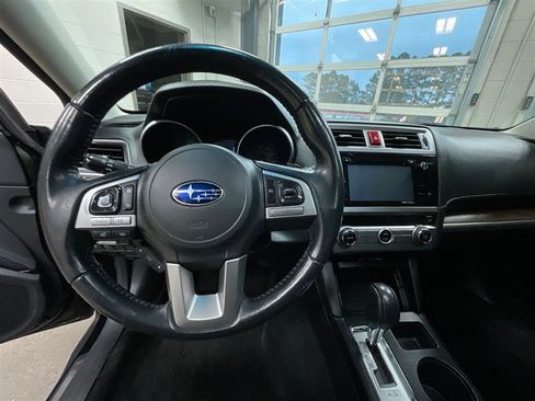 Used 2015 Subaru Outback 3.6R Limited image 14