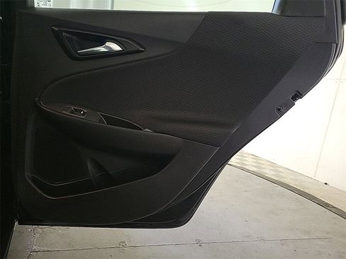 Used 2024 Chevrolet Malibu LT image 22