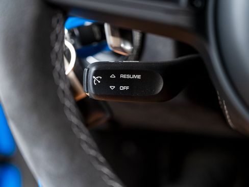 Used 2018 Porsche 911 GT3 RWD image 77