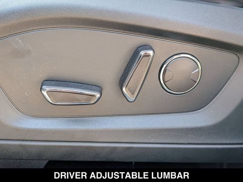 Used 2020 Ford Explorer Platinum AWD/4WD image 19