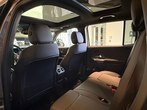 New 2026 Mercedes-Benz GLB 250 4MATIC image 23