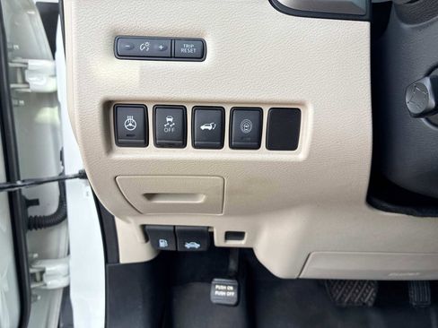 Used 2020 Nissan Murano Platinum image 18