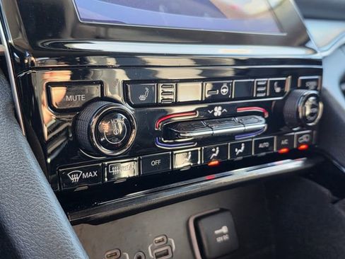 Used 2022 Jeep Grand Cherokee L Limited image 33