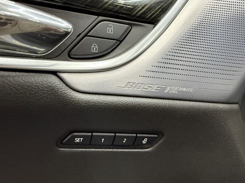 Used 2020 Cadillac XT6 Premium Luxury image 10