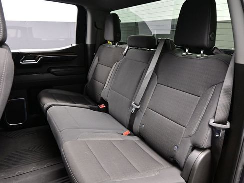 Used 2024 Chevrolet Silverado 1500 LT Trail Boss w/ LPO, Dark Essentials Package image 34