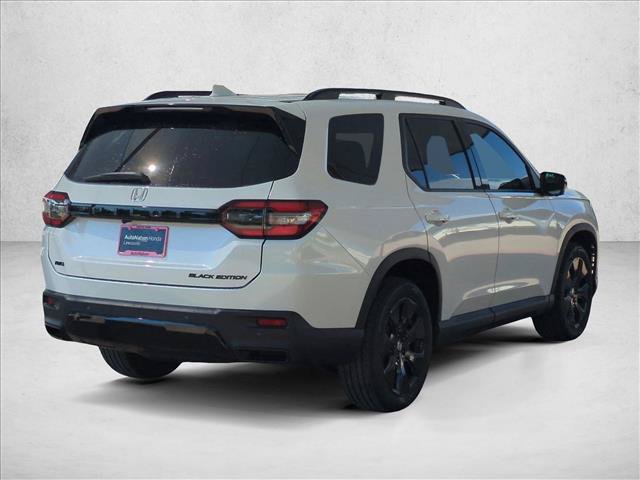 New 2026 Honda Pilot Black Edition image 2