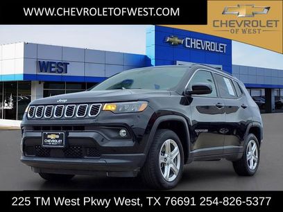 Used 2025 Jeep Compass Latitude w/ Sun & Sound Group