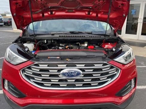 Used 2024 Ford Edge Titanium w/ Class II Trailer Tow Package image 40