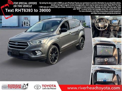 Used 2018 Ford Escape SE w/ SE Sport Appearance Package image 1
