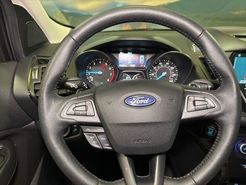 Used 2018 Ford Escape Titanium AWD/4WD image 33