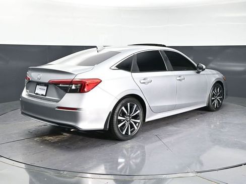 Used 2023 Honda Civic EX image 5