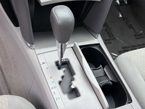 Used 2009 Toyota Camry LE FWD image 18
